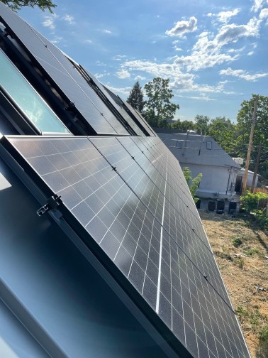 solar panel maintenance service