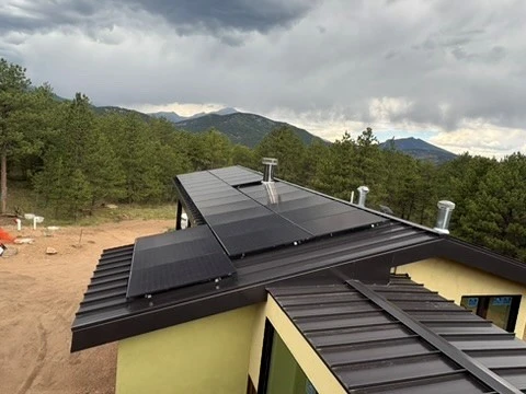 Larkspur solar company